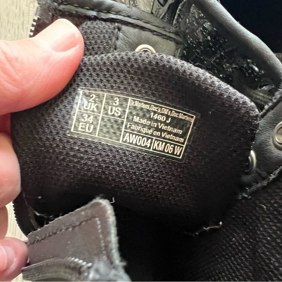 Doc Martens 1460 Girls Lace-Up Ankle Boot Black Glitter Combat Boots - Picture 8 of 8